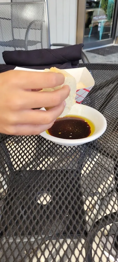 Free Unlimited Bread with Balsamic Vinaigrette
